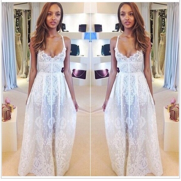 white lace spaghetti strap maxi dress